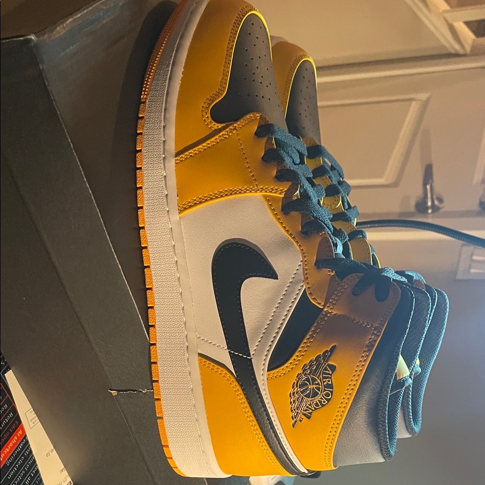 Jordan Athletic Shoes Yellow and Black